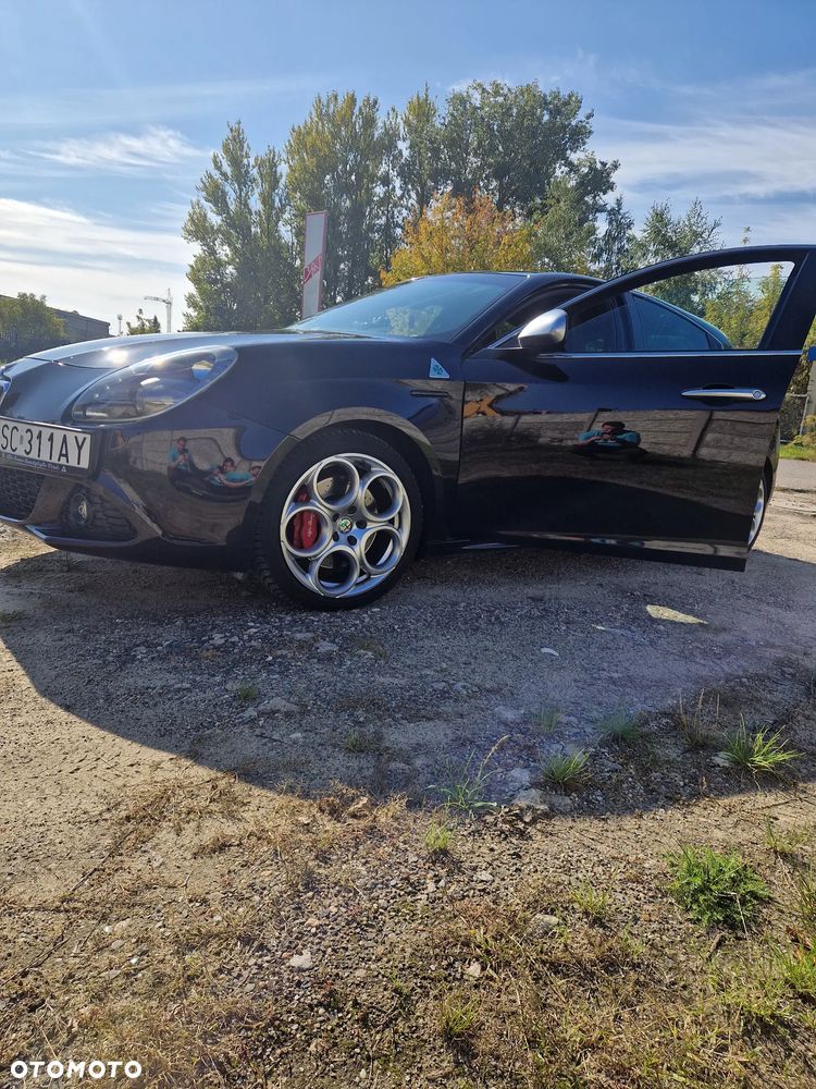 Alfa Romeo Giulietta 1750 TBi Quadrifoglio Verde - 2