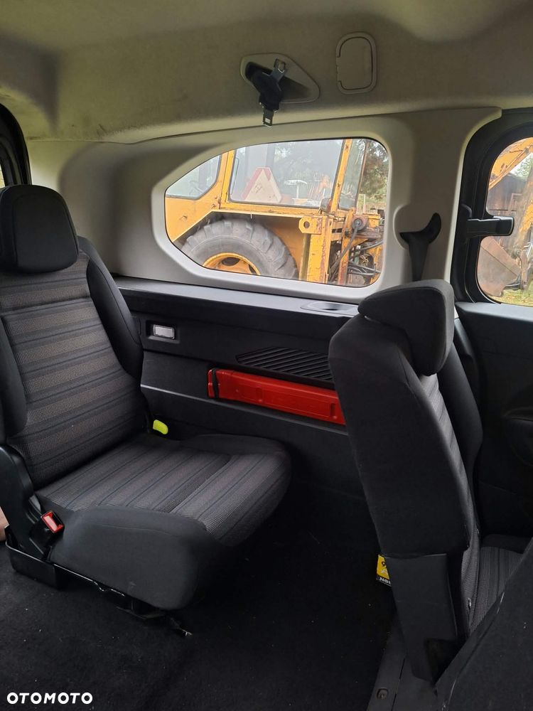 Opel Combo - 9