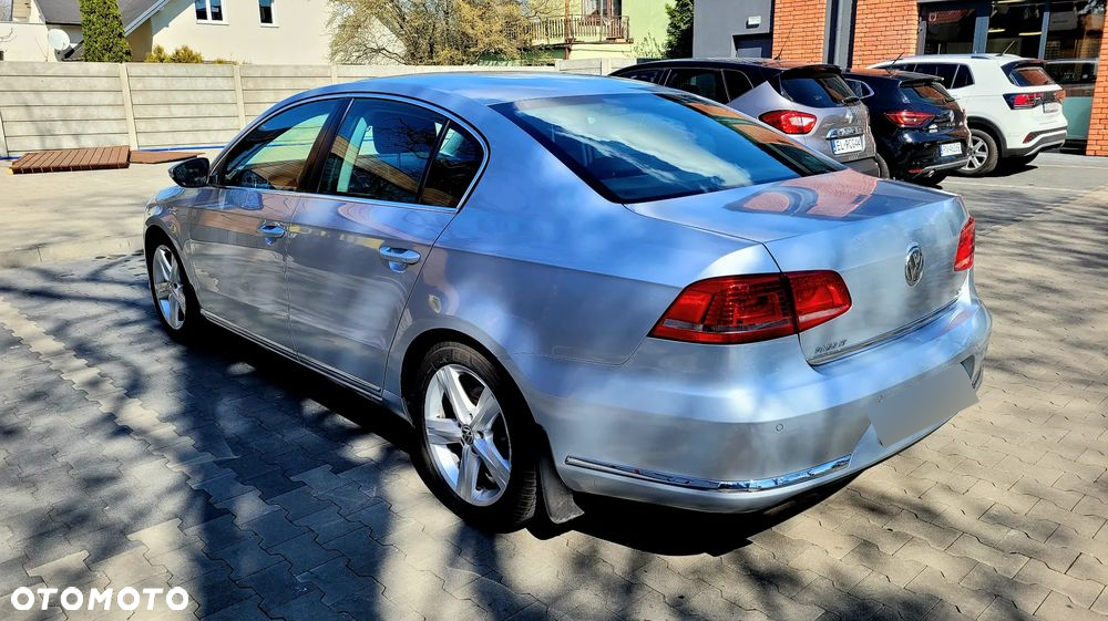 Volkswagen Passat 1.8 TSI Comfortline - 11
