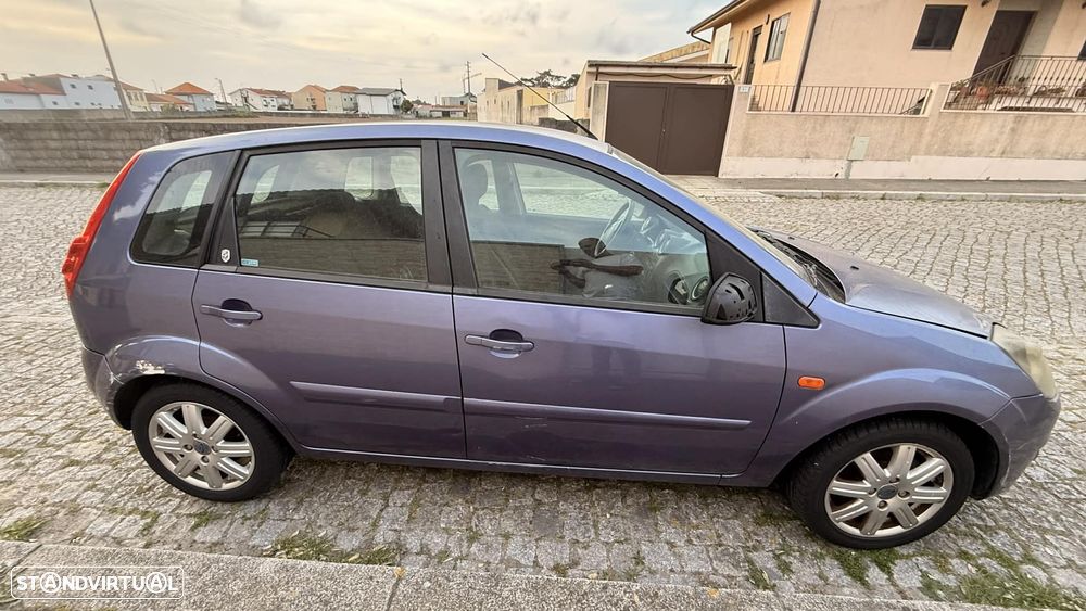 Ford Fiesta 1.25 Ghia - 1