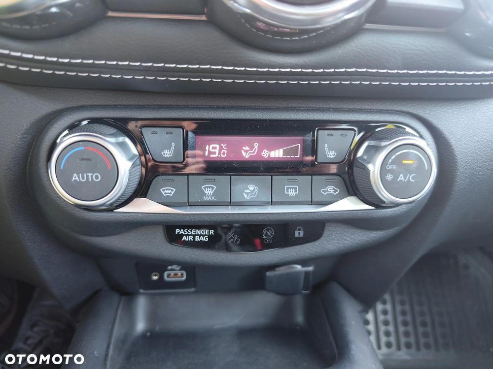 Nissan Juke 1.0 DIG-T Tekna - 11
