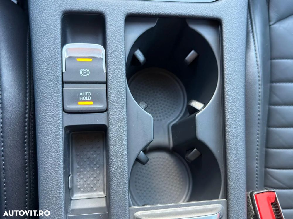 Volkswagen Passat Variant 2.0 TDI SCR 4Motion DSG (BMT) Highline - 32