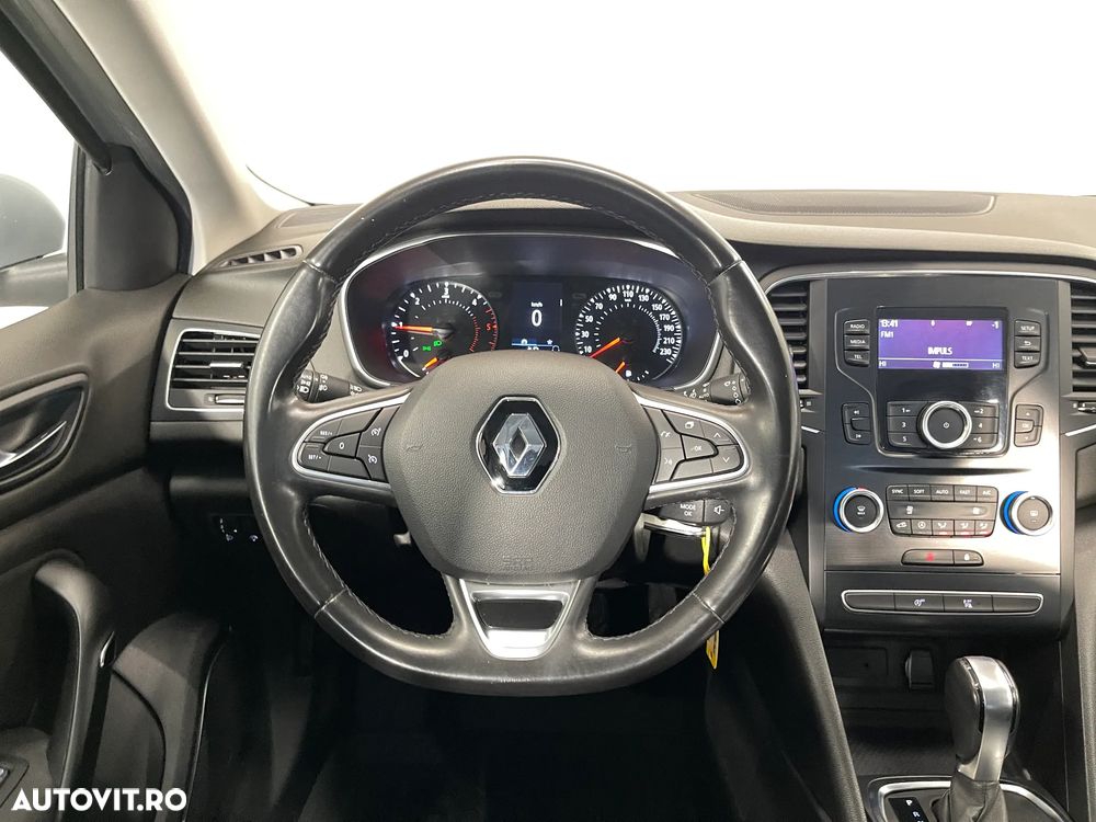 Renault Megane BLUE dCi EDC Zen - 6