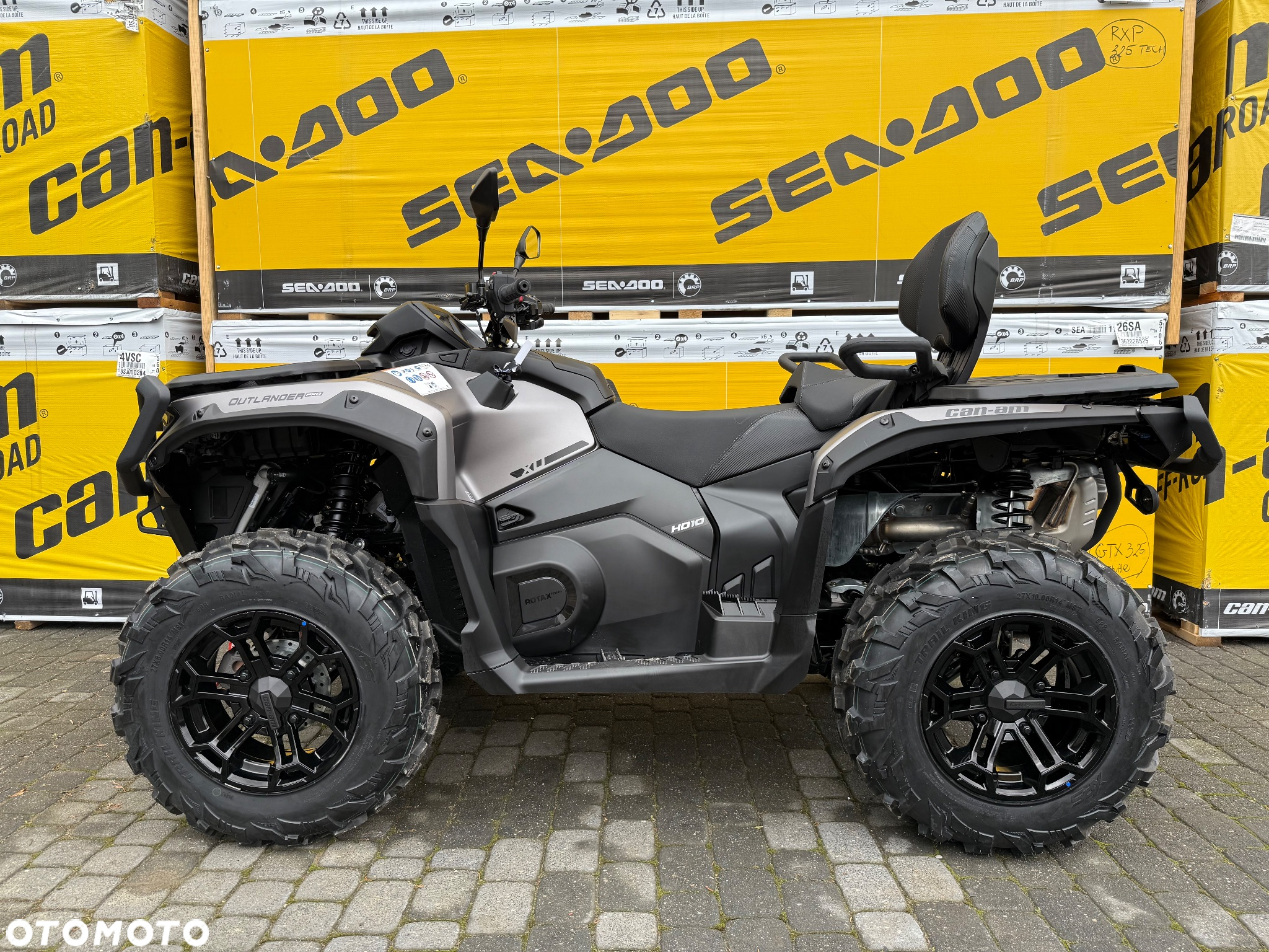 Can-Am Outlander Max