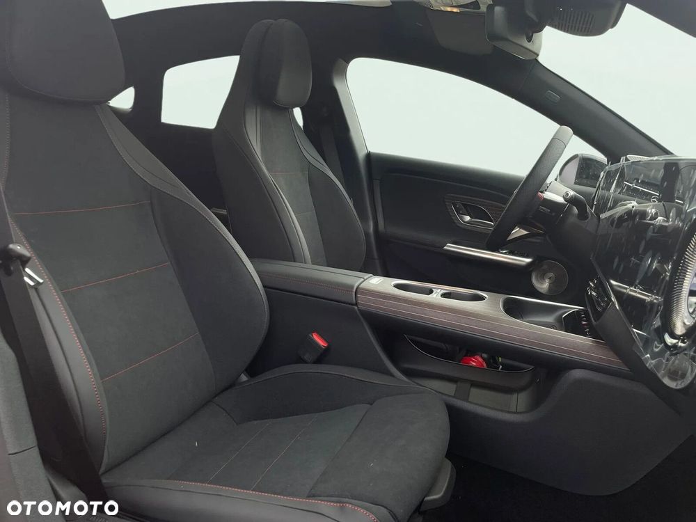 Mercedes-Benz CLA 250+ 85kWh - 19