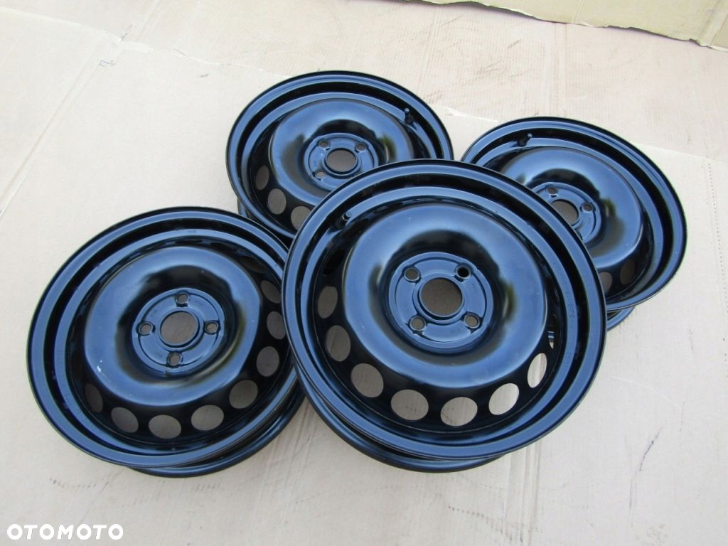 4x Felgi 15 Citroen C1 I II Toyota Aygo I II Peugeot 107 108 4,5 4x100 ET35 - 14
