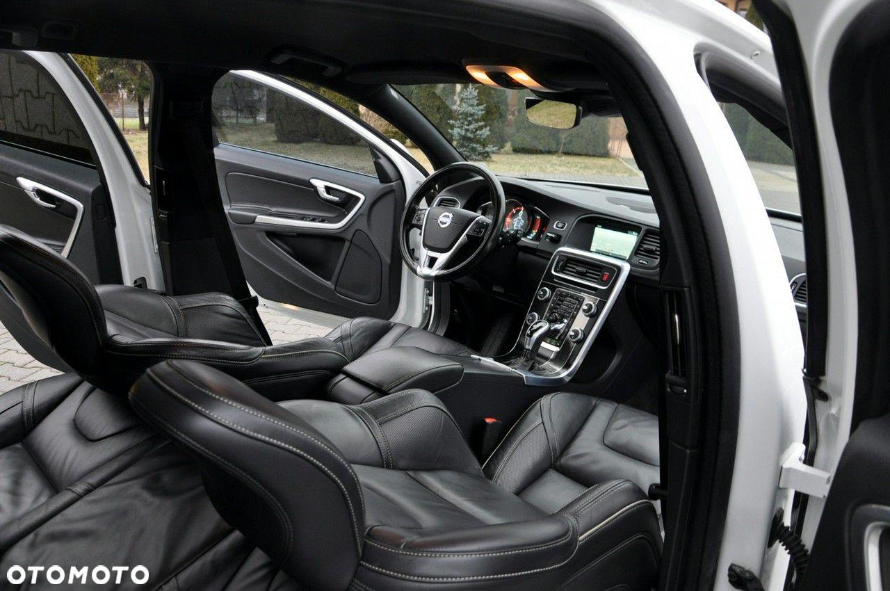 Volvo V60 - 24