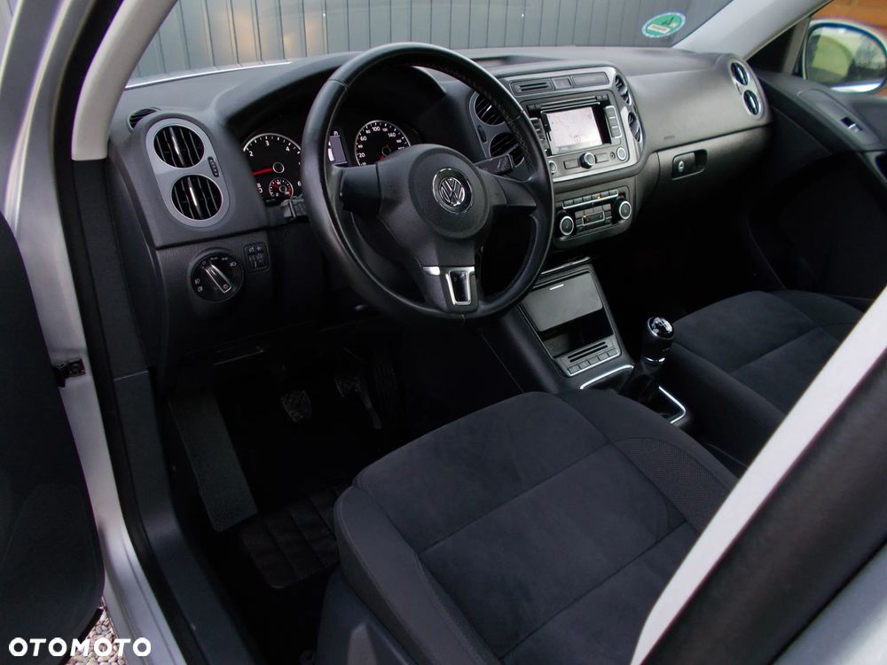 Volkswagen Tiguan 2.0 TDI Perfectline R-Style - 5