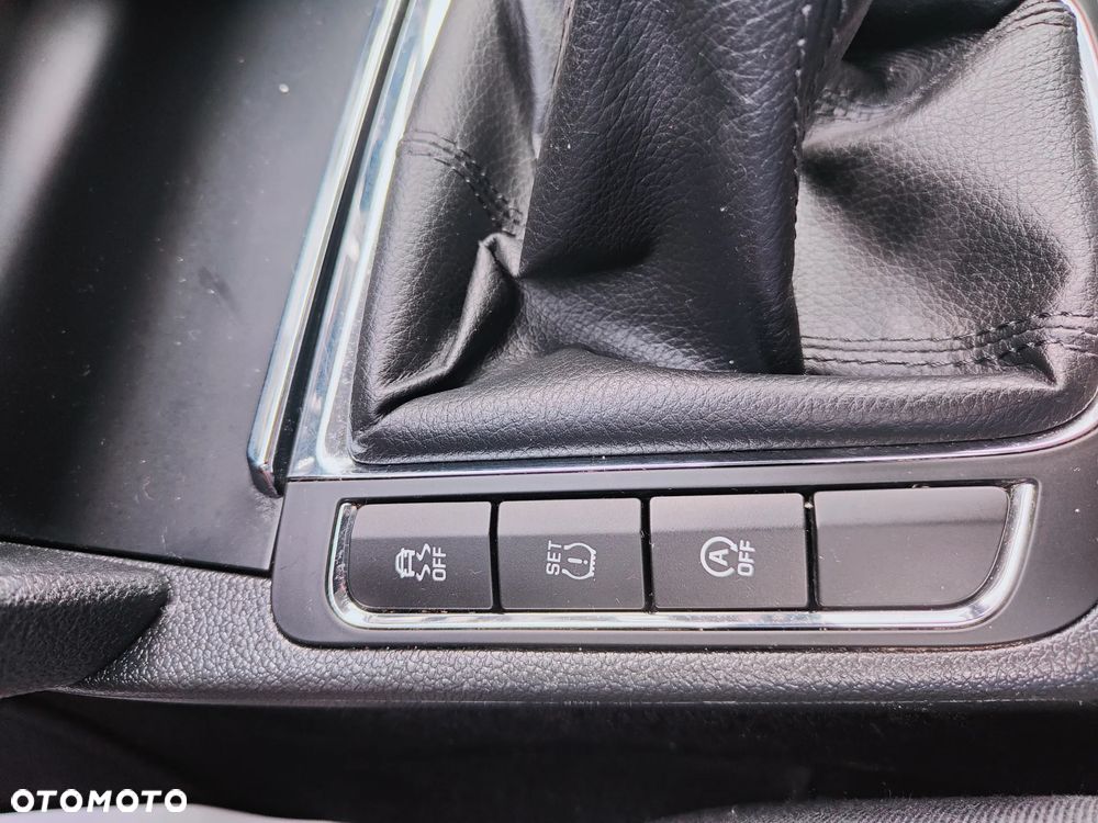Skoda Superb 2.0 TDI Green tec Ambition - 17