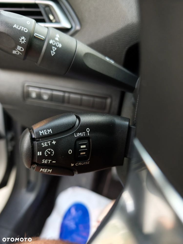 Peugeot 308 PureTech 130 Stop & Start GT-Line Edition - 29