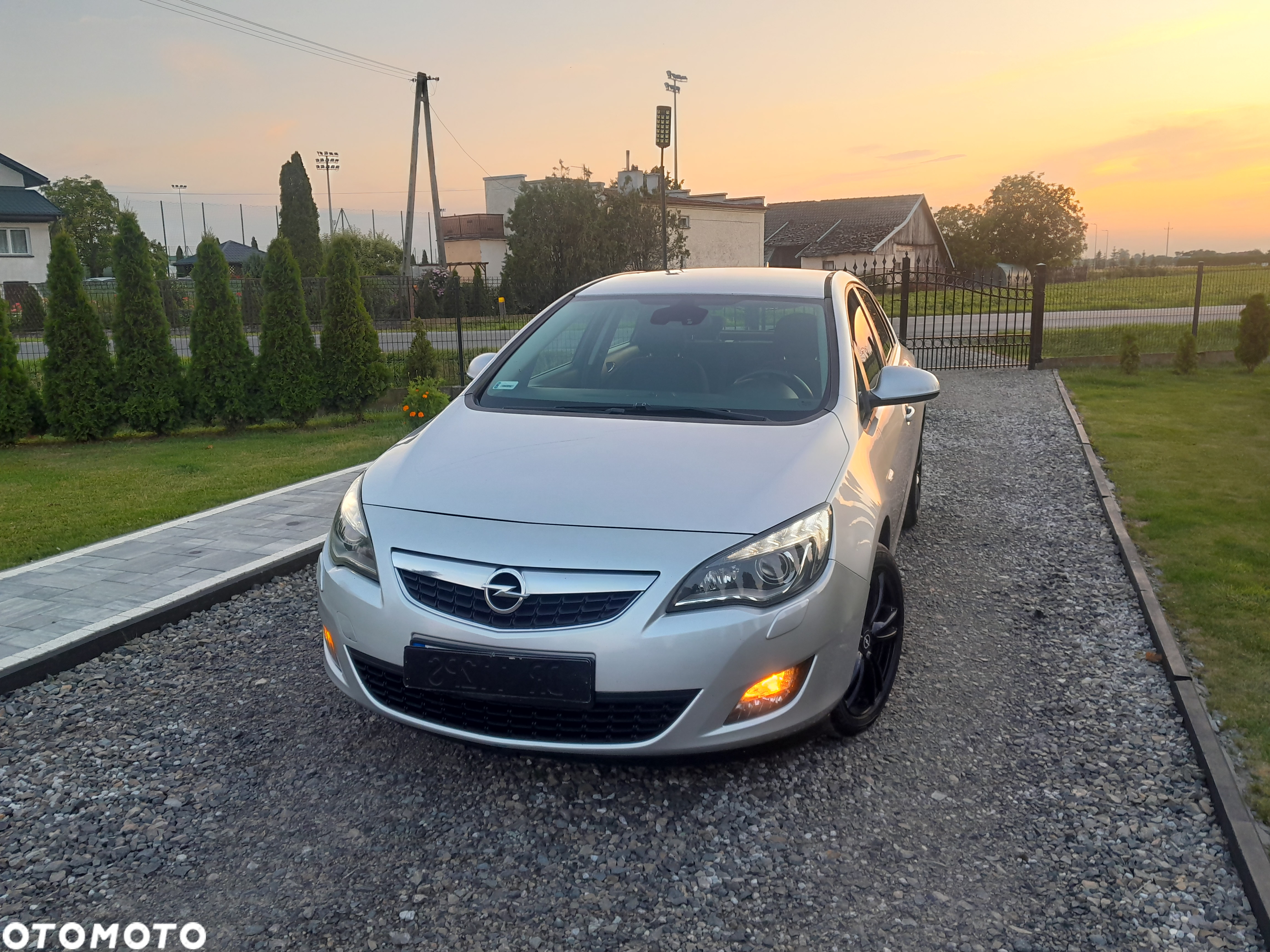 Opel Astra IV 2.0 CDTI Sport - 3