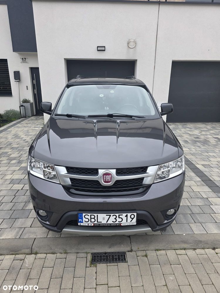 Fiat Freemont 2.0 Multijet 16V DPF Automatik Allrad Black Code - 1