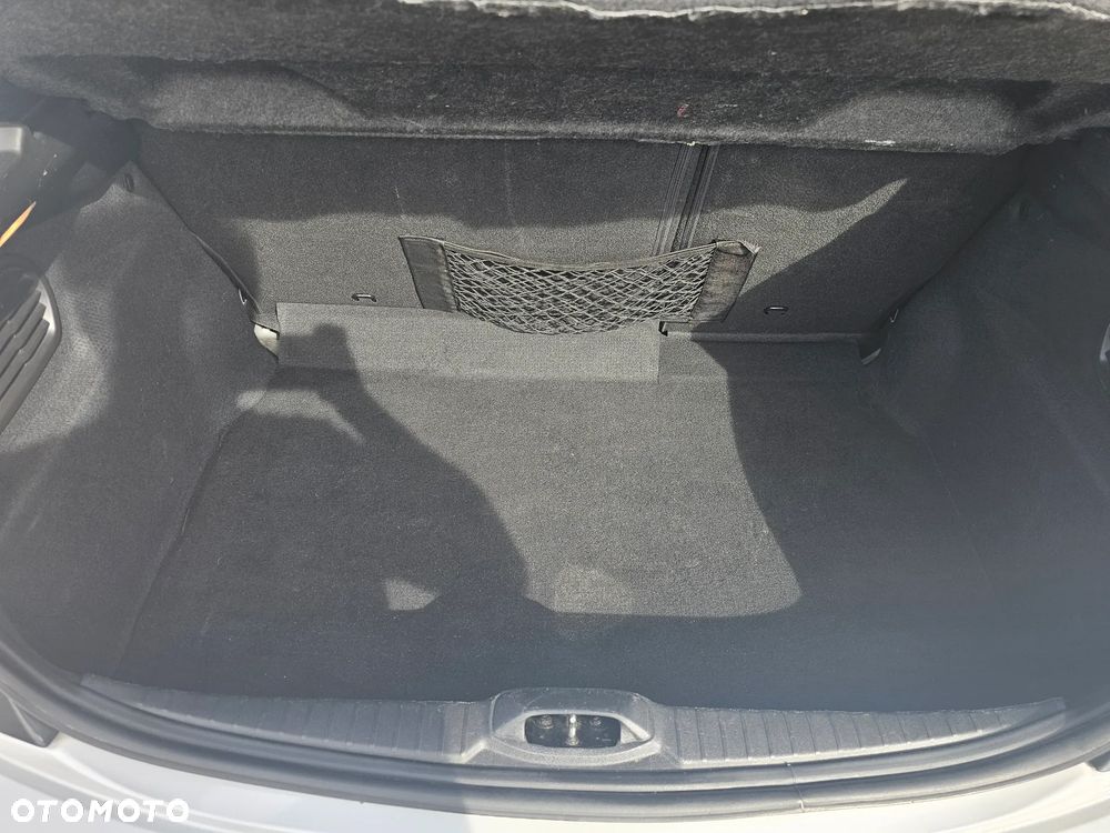 Peugeot 208 1.2 PureTech GPF Signature S&S - 25