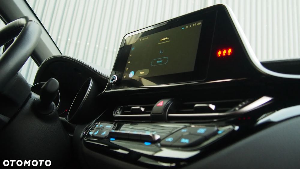 Toyota C-HR 1.8 Hybrid Dynamic - 8