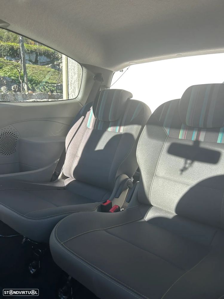 Renault Twingo 1.2 LEV 16V 75 Expression - 12