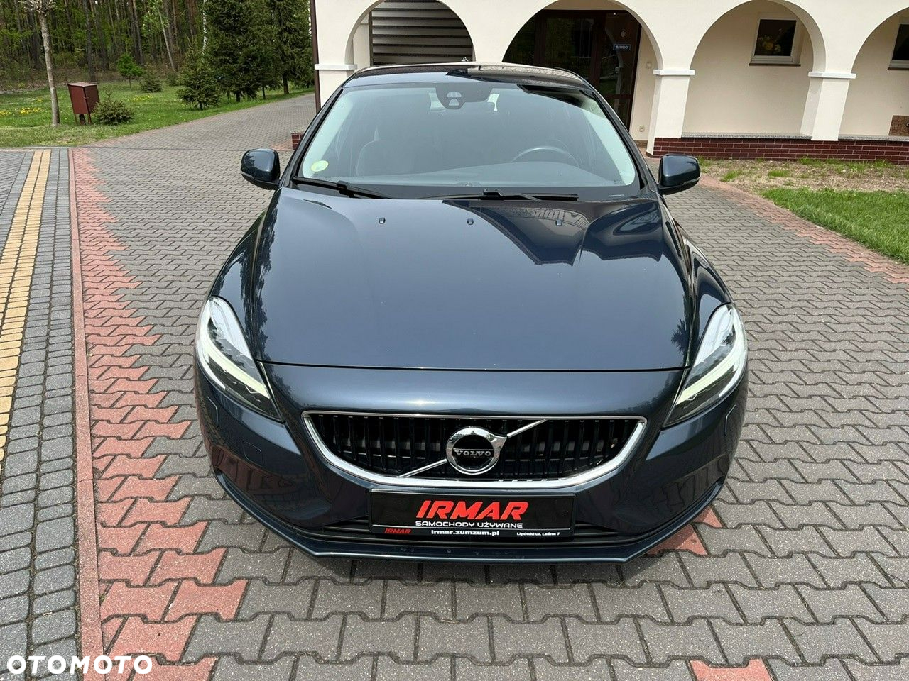 Volvo V40 D2 Momentum - 2