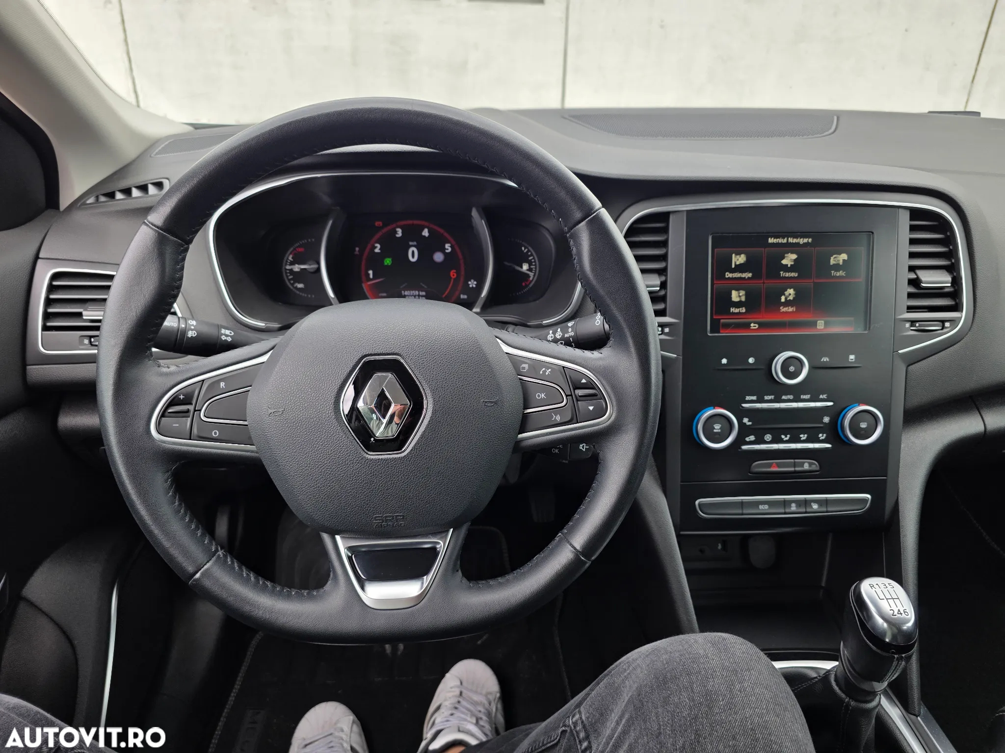 Renault Megane ENERGY TCe 130 INTENS - 15