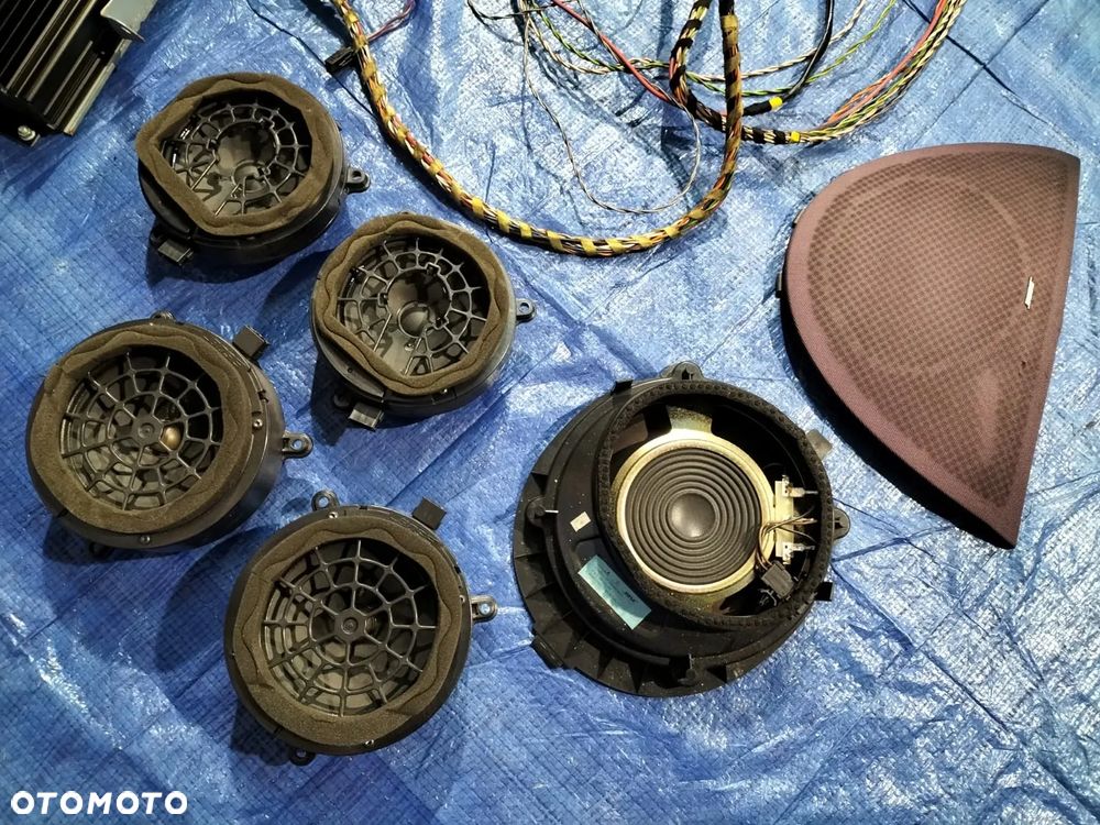 GŁOŚNIK SUBWOOFER TYŁ BOSE OSŁONA MERCEDES CLK W209 - 1