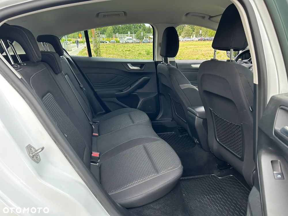 Ford Focus 1.5 EcoBlue SCR Trend - 21
