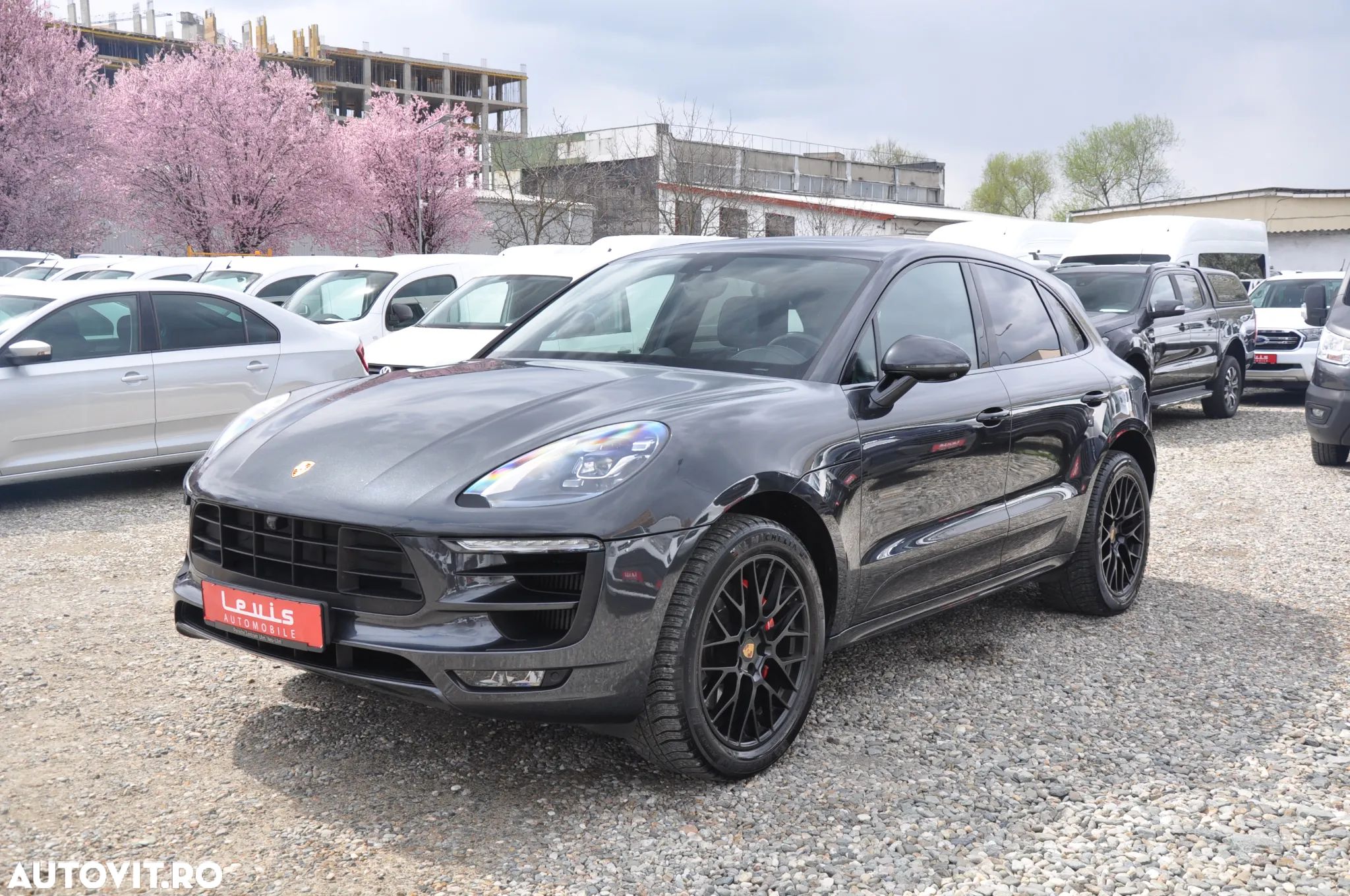 Porsche Macan GTS PDK - 1