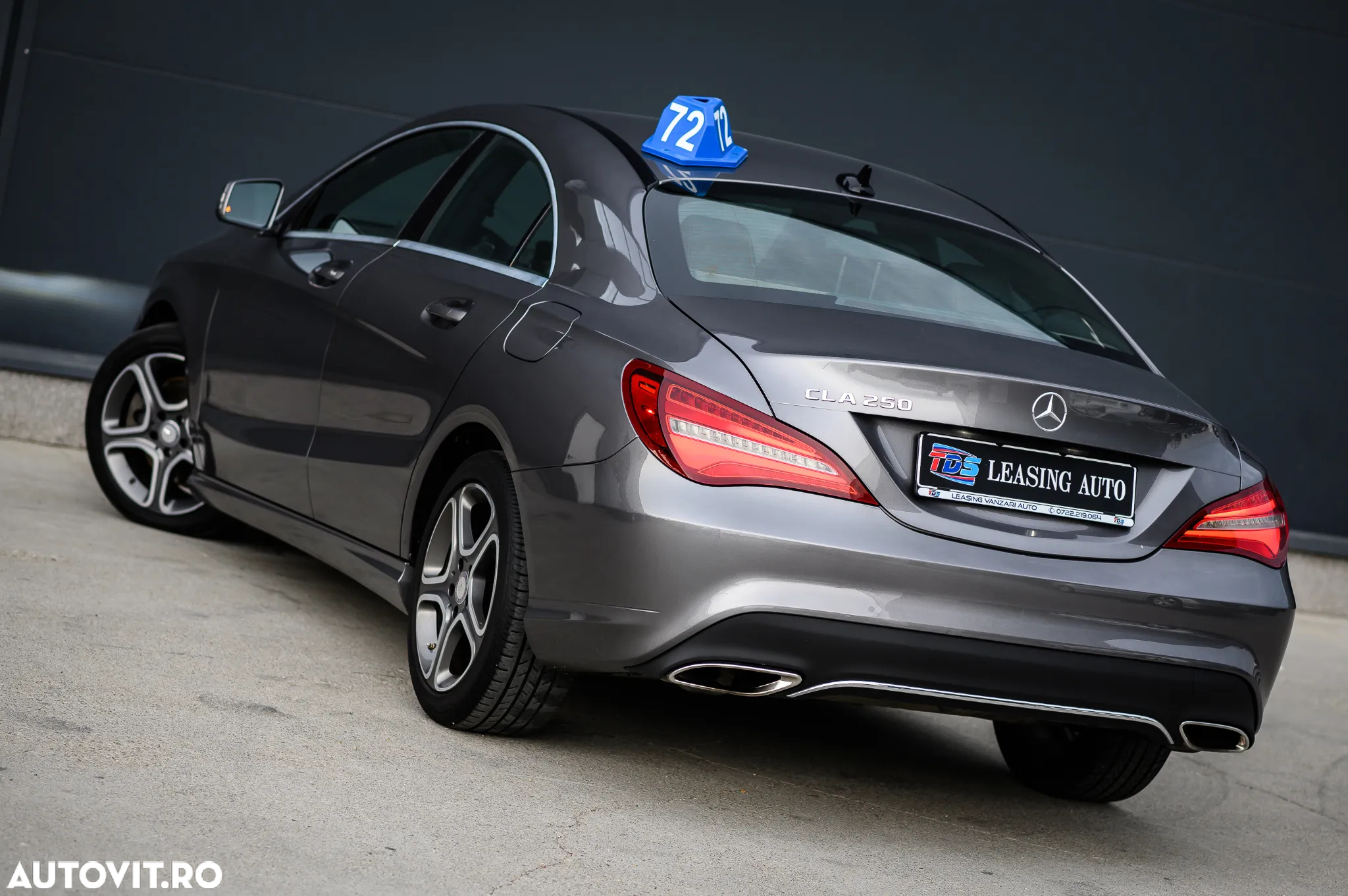 Mercedes-Benz CLA 250 7G-DCT - 3