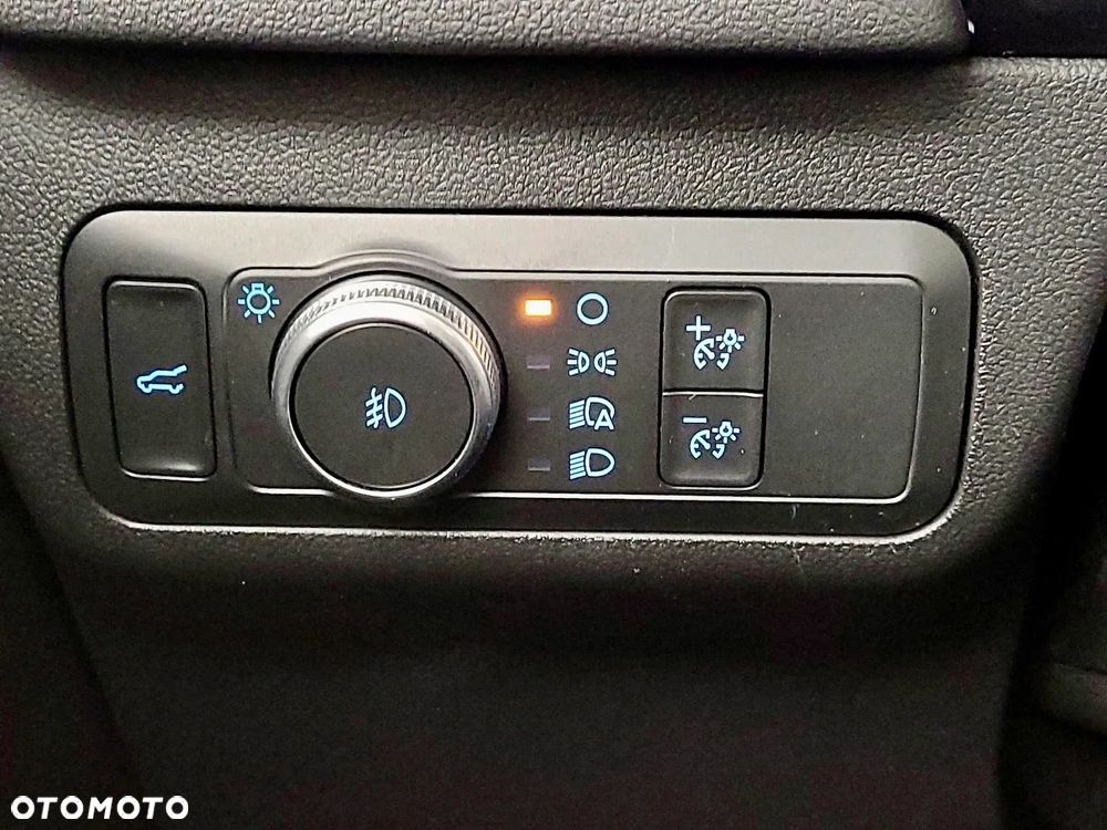 Ford Escape 2.0 EcoBoost AWD Titanium - 12