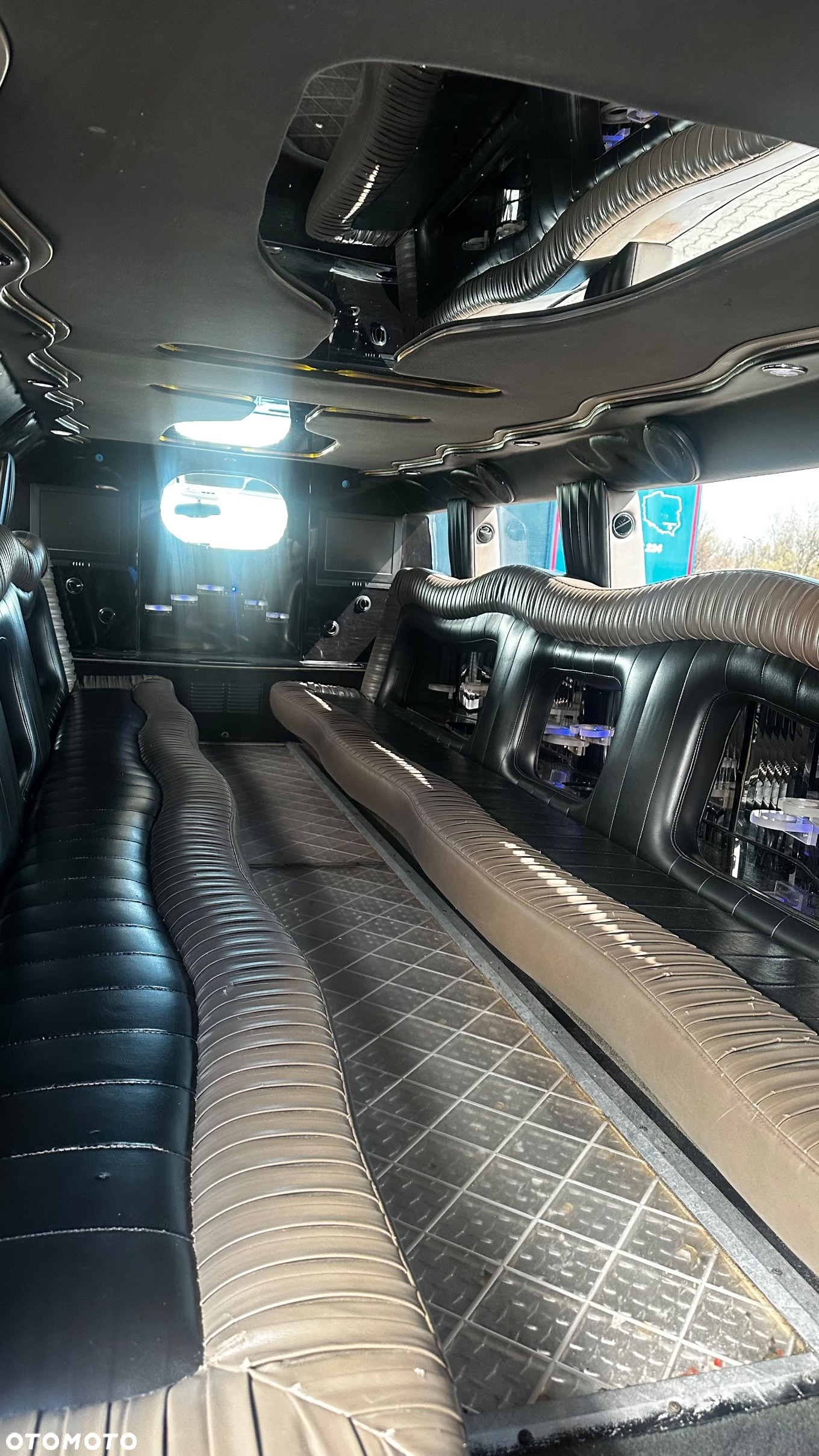 Hummer H2 6.0 V8 - 10