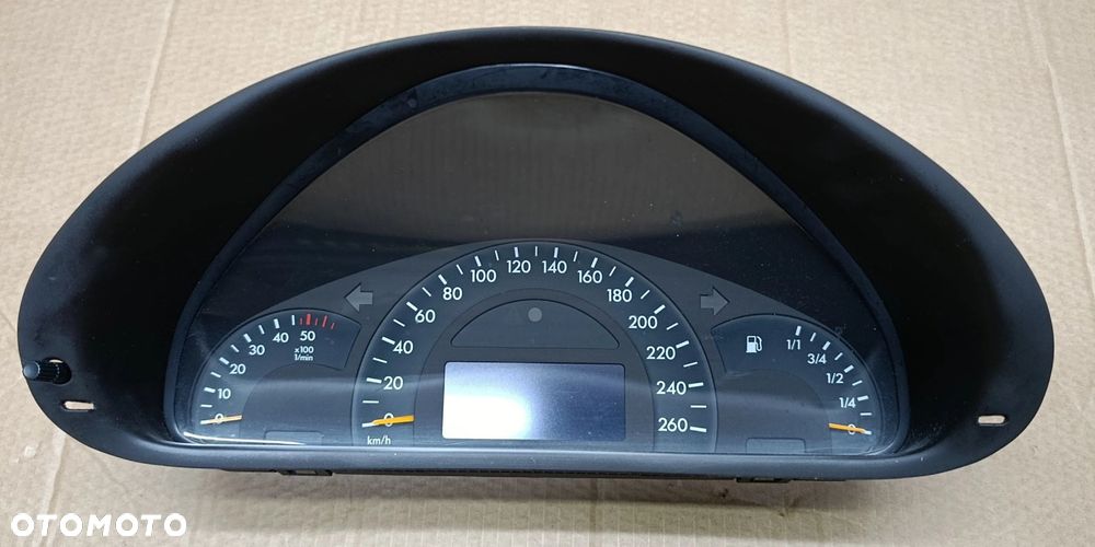 W203 licznik 2,2CDI Europa C klasa Mercedes A 203 540 30 47 - 1