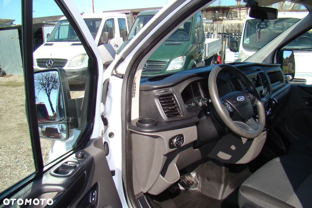 Ford Transit Custom - 5