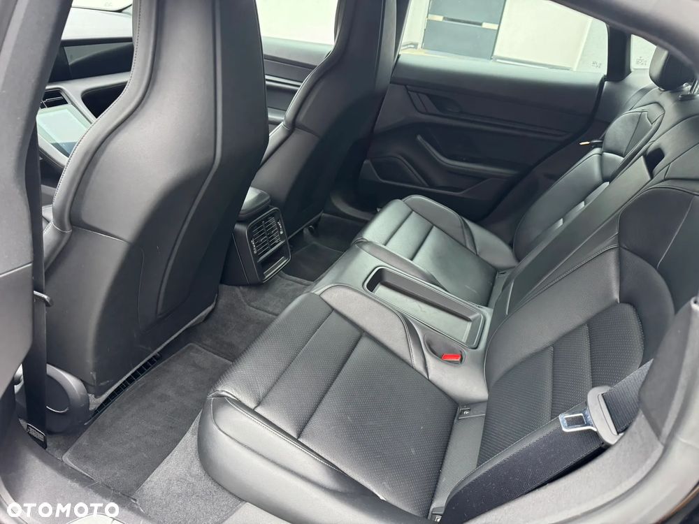 Porsche Taycan 4S Performancebatterie Plus - 22