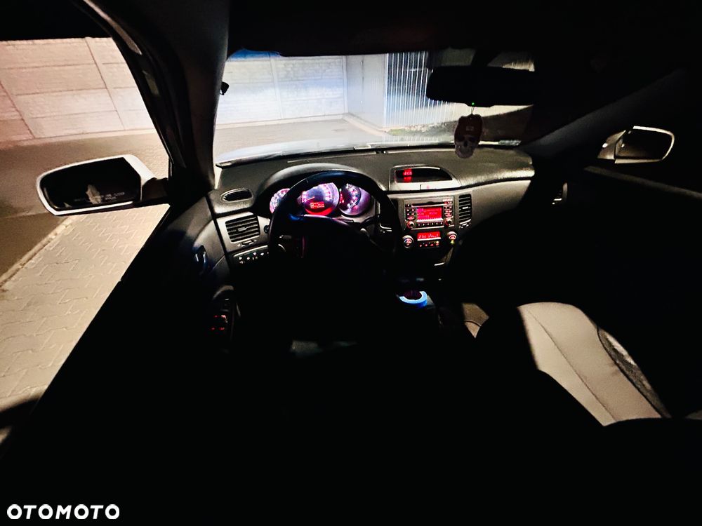 Kia Magentis 2.0 CRDi Platinium - 21