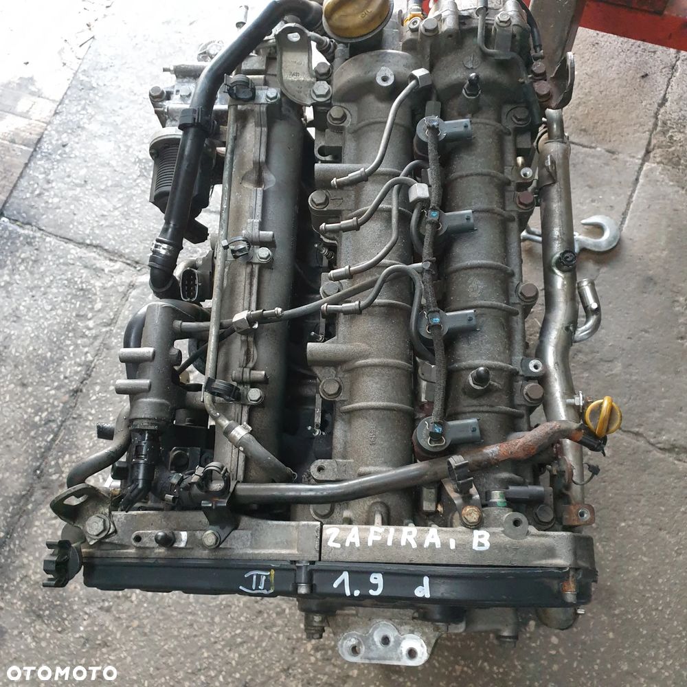 OPEL ZAFIRA B II ASTRA SILNIK 1.9 CDTI Z19DT WTRYSKI - 3