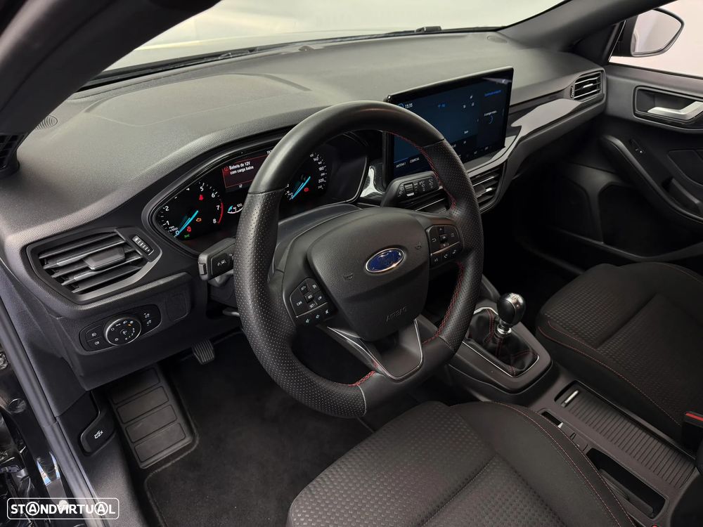 Ford Focus 1.0 EcoBoost MHEV ST-Line - 8