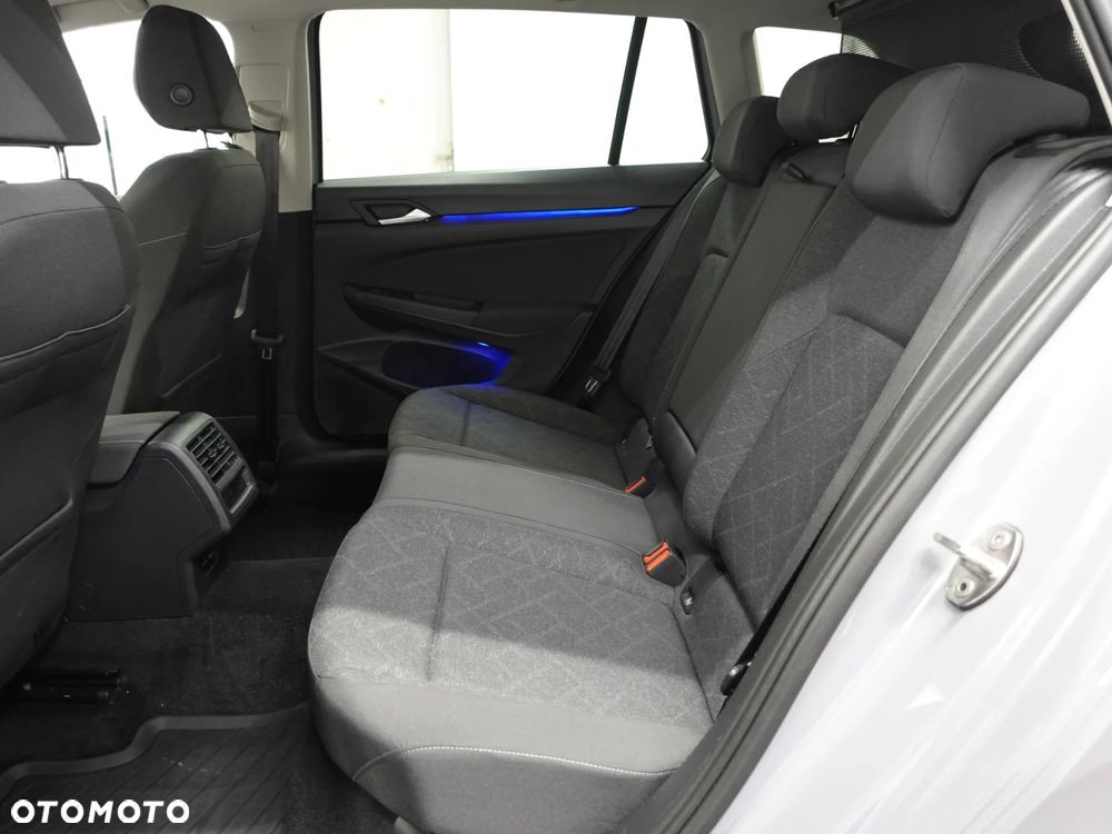 Volkswagen Golf 2.0 TDI SCR Life - 21