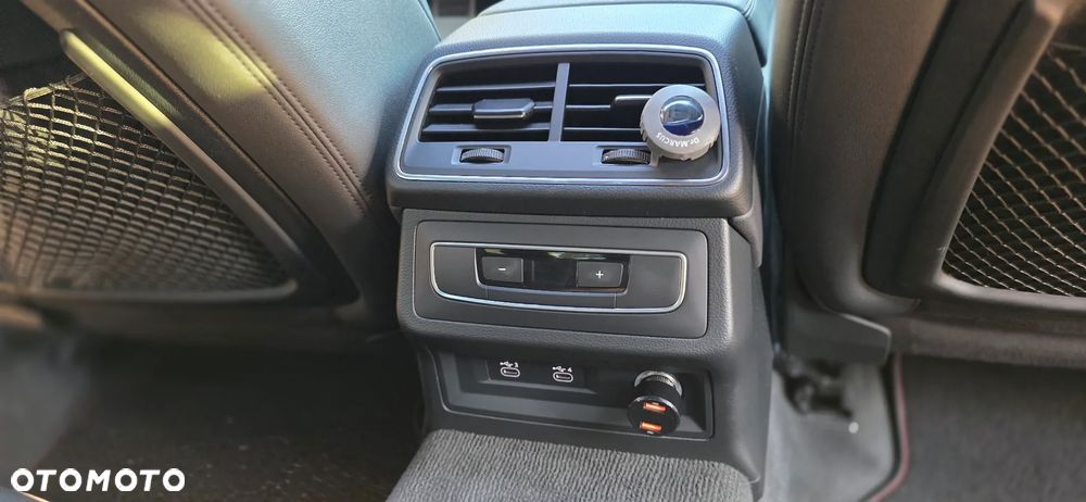 Audi A6 Limousine 55 TFSI Quattro S tronic - 16