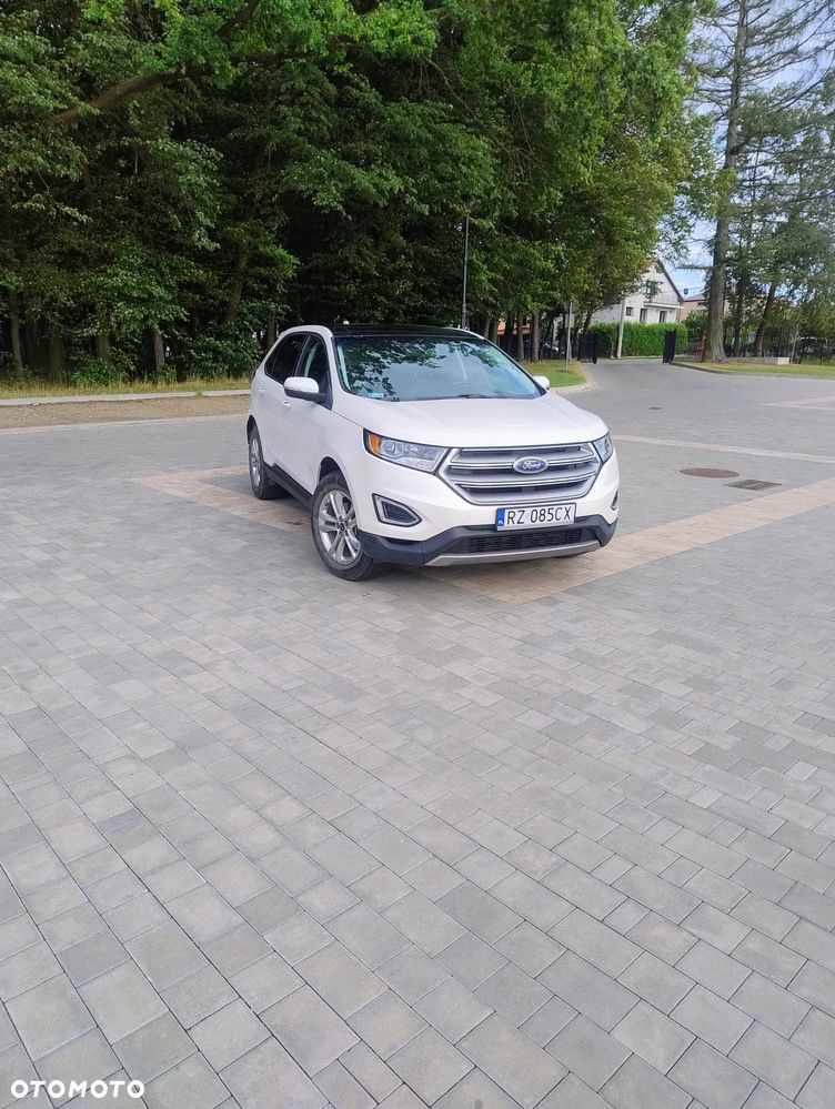 Ford Edge - 4
