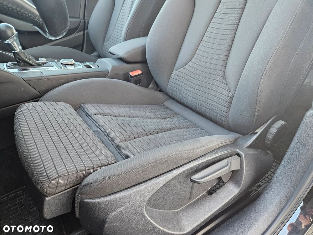 Audi A3 Sportback 2.0 TDI (clean diesel) quattro S tronic Attraction - 25