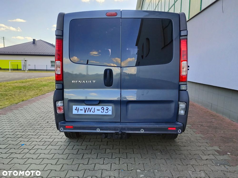 Renault Trafic - 11
