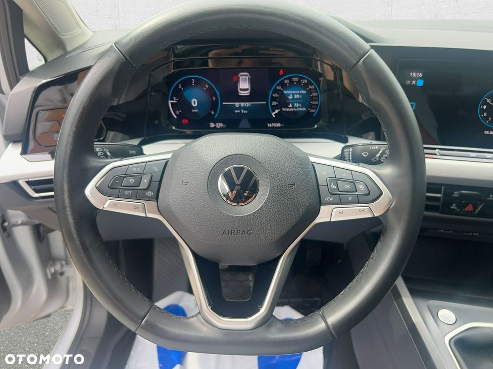 Volkswagen Golf - 16