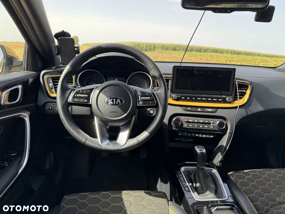 Kia XCeed 1.5 T-GDI L Business Line - 9