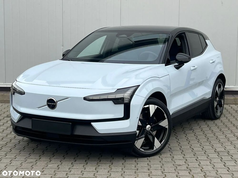 Volvo EX30 Twin Motor Performance AWD Ultra - 3