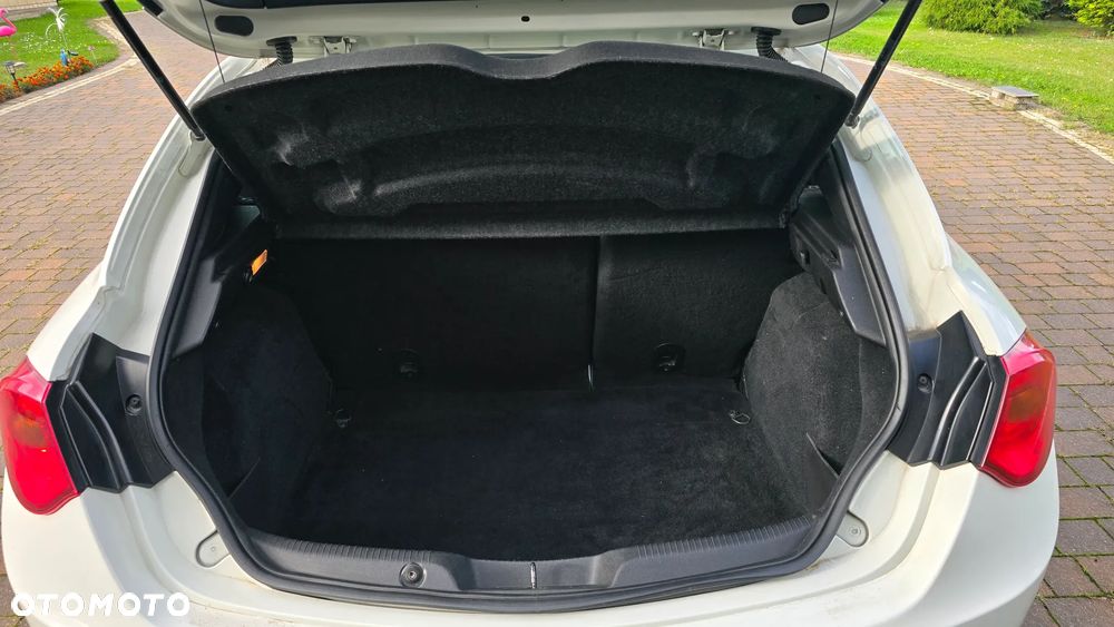 Alfa Romeo Giulietta 1.4 TB Impression - 12