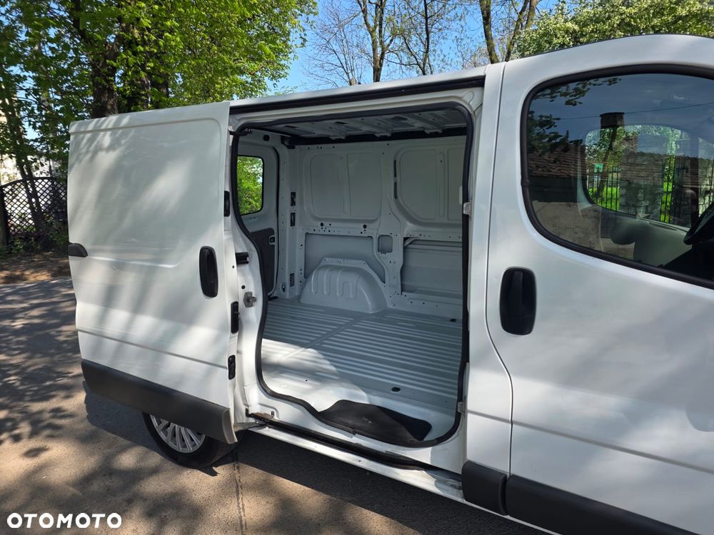 Opel Vivaro - 3