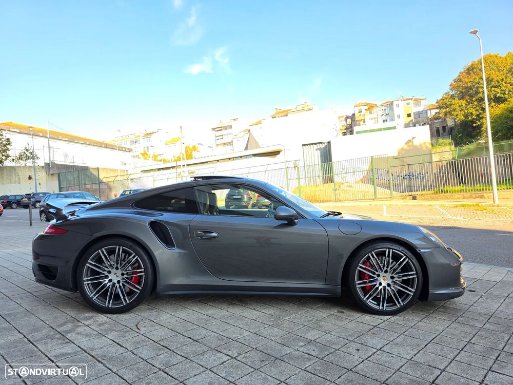 Porsche 911 (991) Turbo PDK - 6