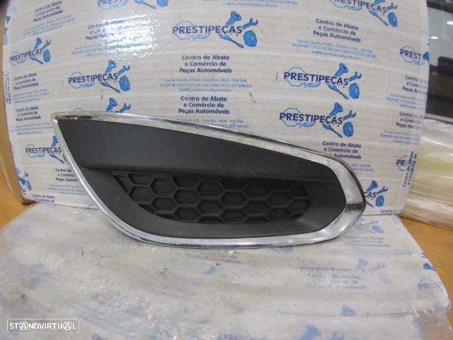 Grelha Friso 31294134 VOLVO S60 2011 2.0D 163CV 4P PRETO FD GRE FAROL DE NEVOEIRO - 1