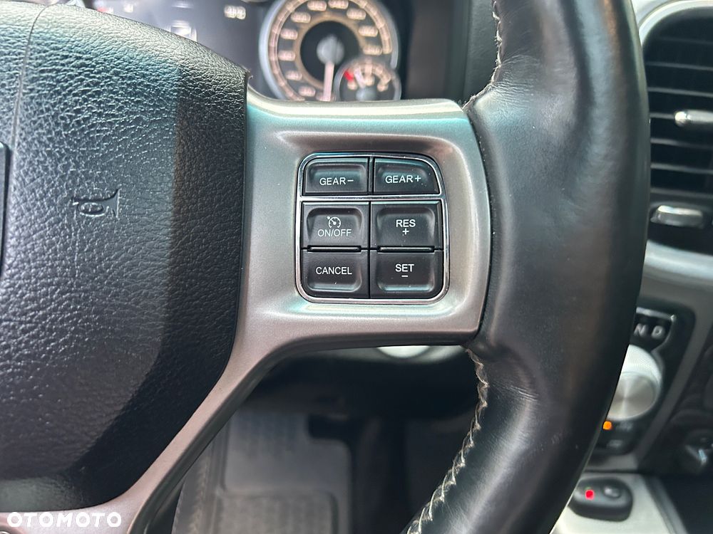 Dodge RAM - 11