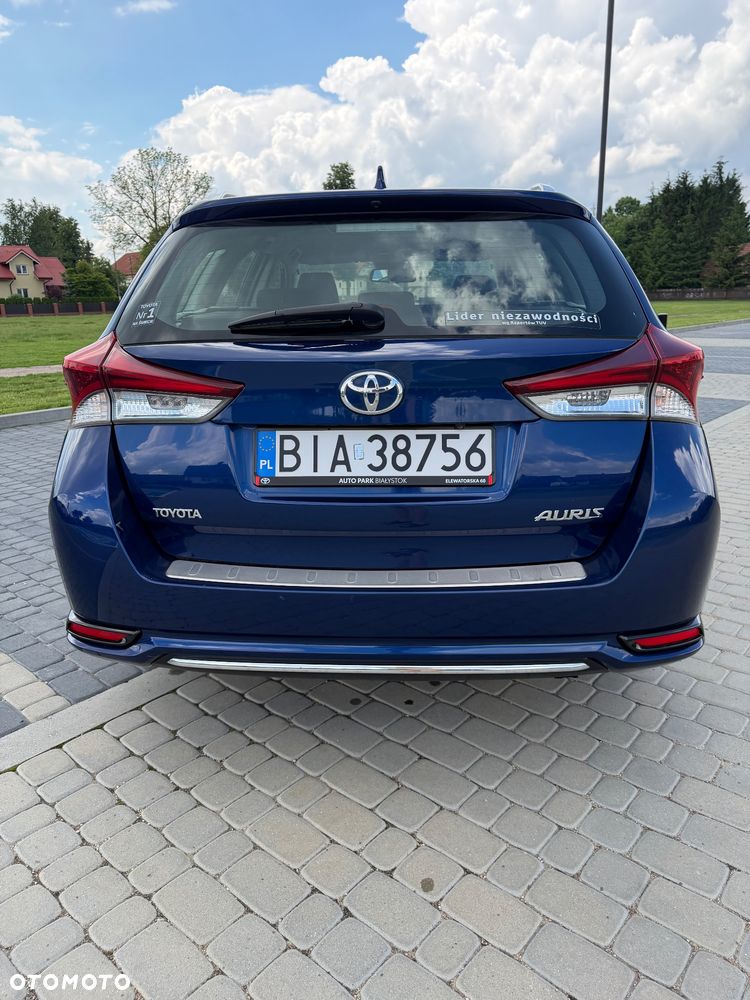 Toyota Auris - 4