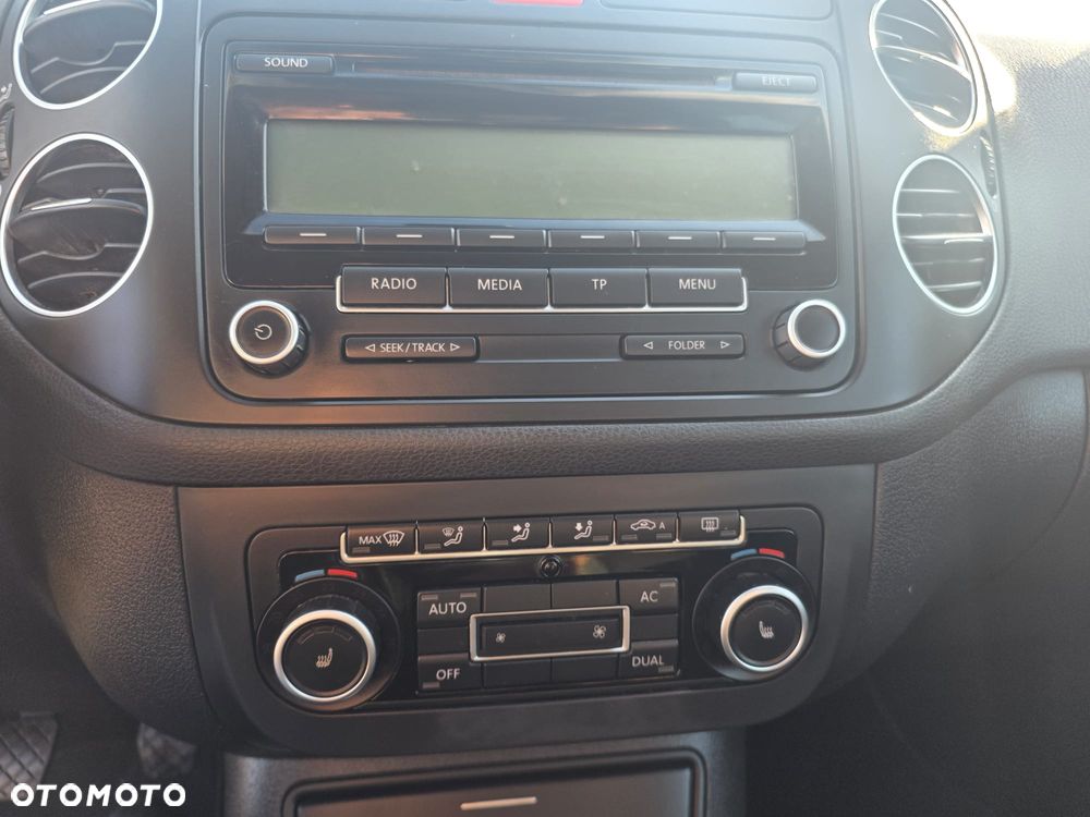 Volkswagen Golf Plus - 17