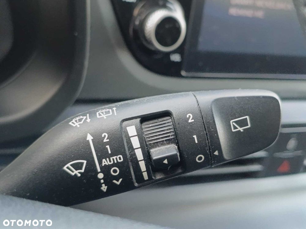 Hyundai Bayon 1.0 T-GDI Smart DCT - 18