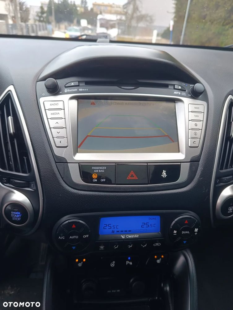 Hyundai ix35 - 11